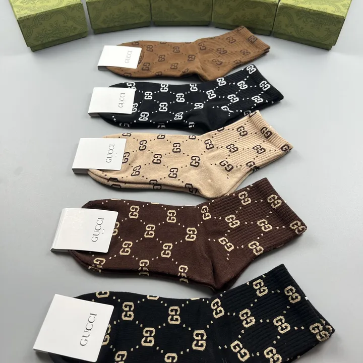 スーパーコピー グッチ 靴下