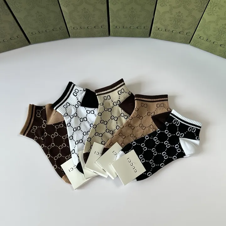 スーパーコピー グッチ 靴下