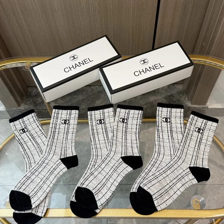 スーパーコピー シャネル 靴下