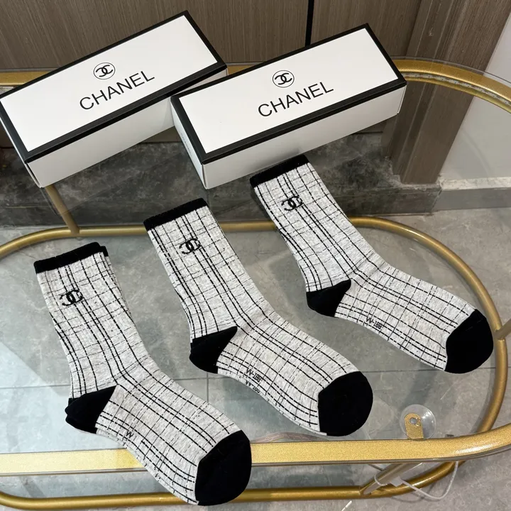 スーパーコピー シャネル 靴下