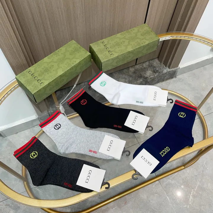 スーパーコピー グッチ 靴下