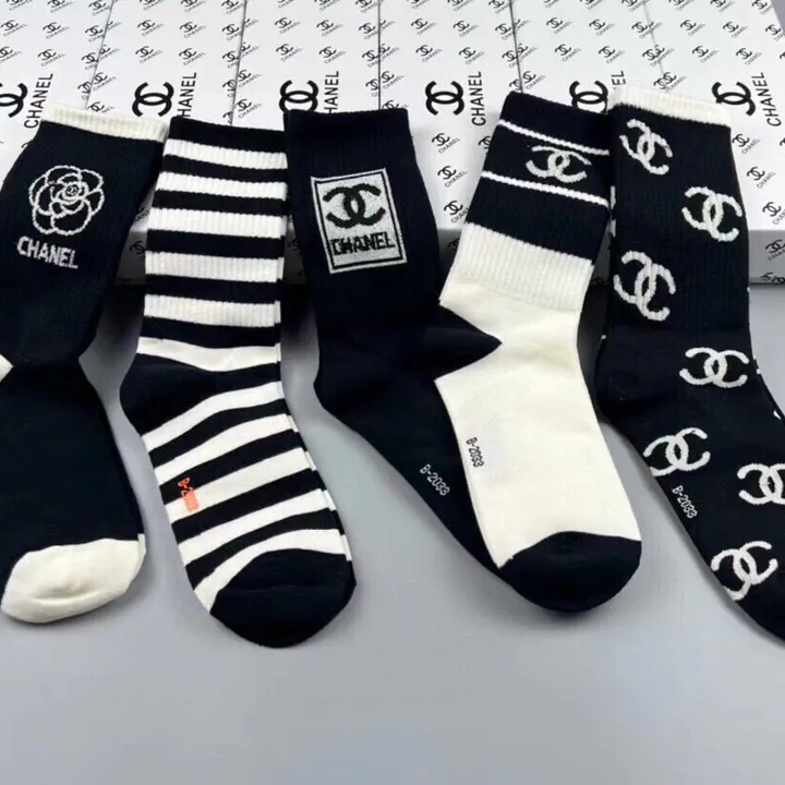 スーパーコピー シャネル 靴下