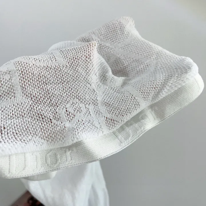 スーパーコピー ディオール 靴下