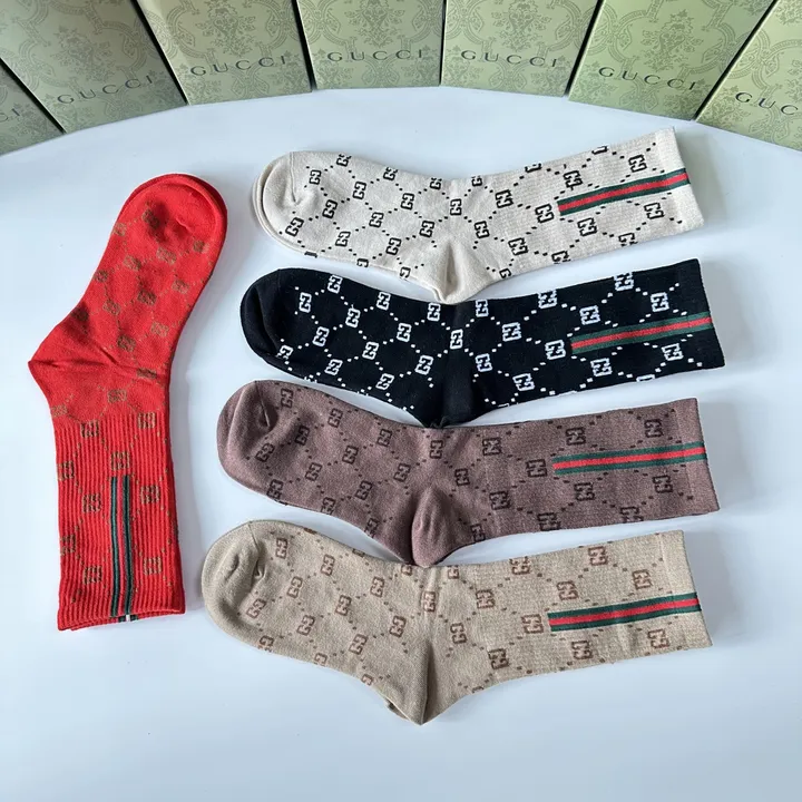 スーパーコピー グッチ 靴下