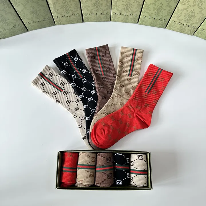 スーパーコピー グッチ 靴下