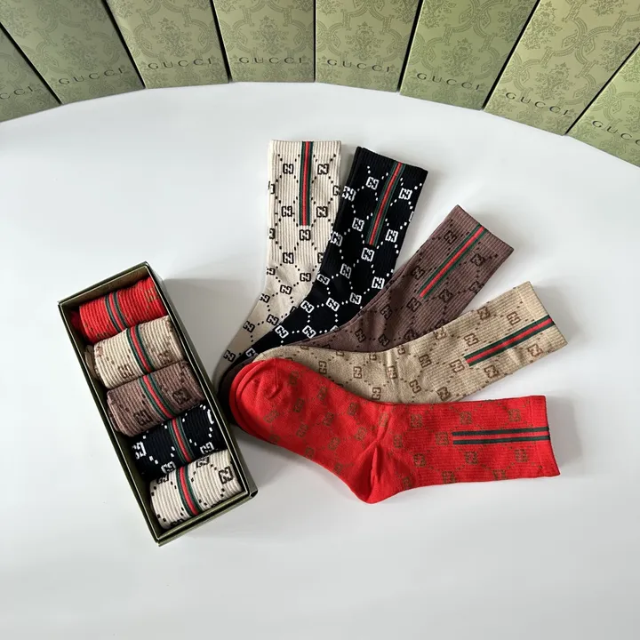 スーパーコピー グッチ 靴下