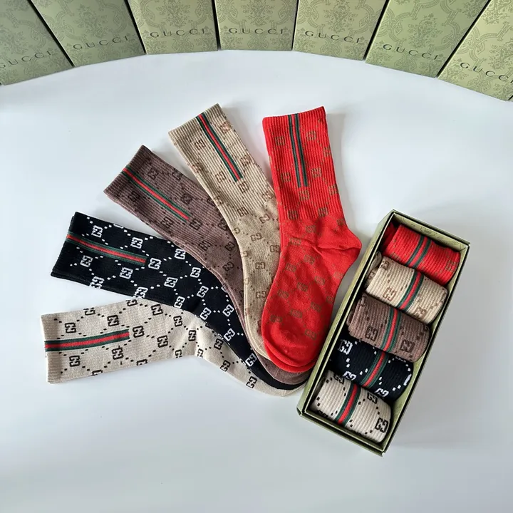 スーパーコピー グッチ 靴下