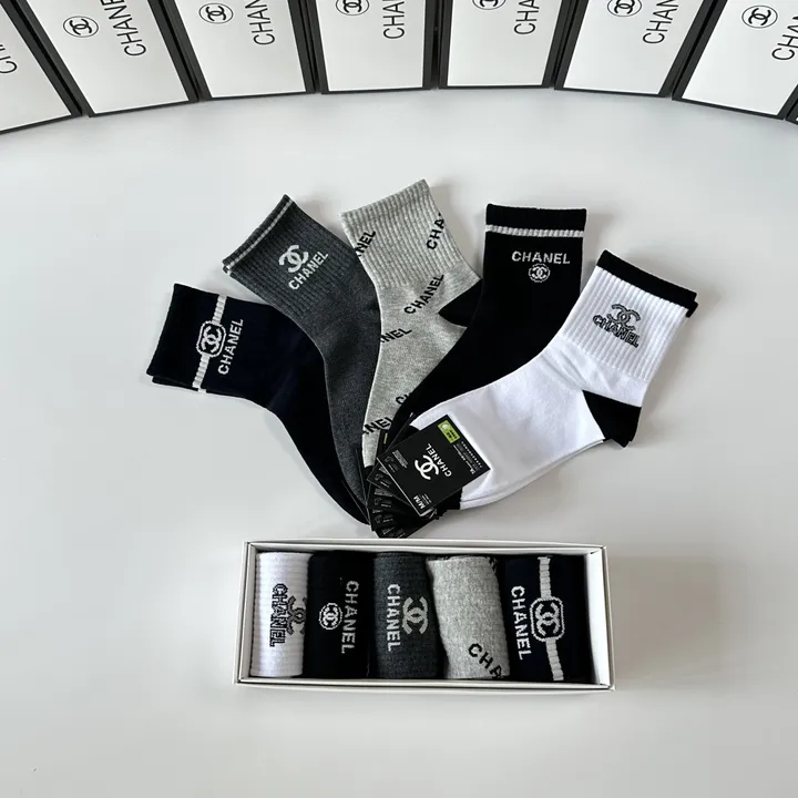 スーパーコピー シャネル 靴下