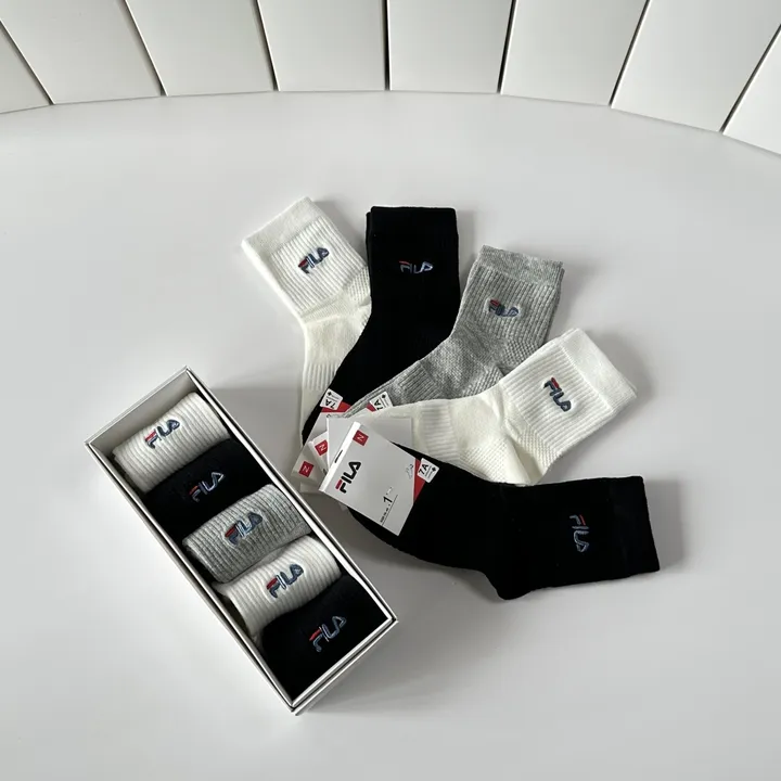 スーパーコピー アディダス 靴下