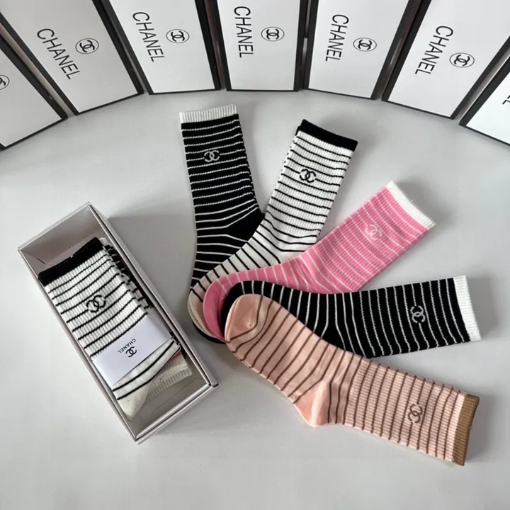 スーパーコピー シャネル 靴下