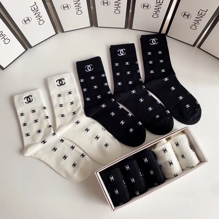 スーパーコピー シャネル 靴下
