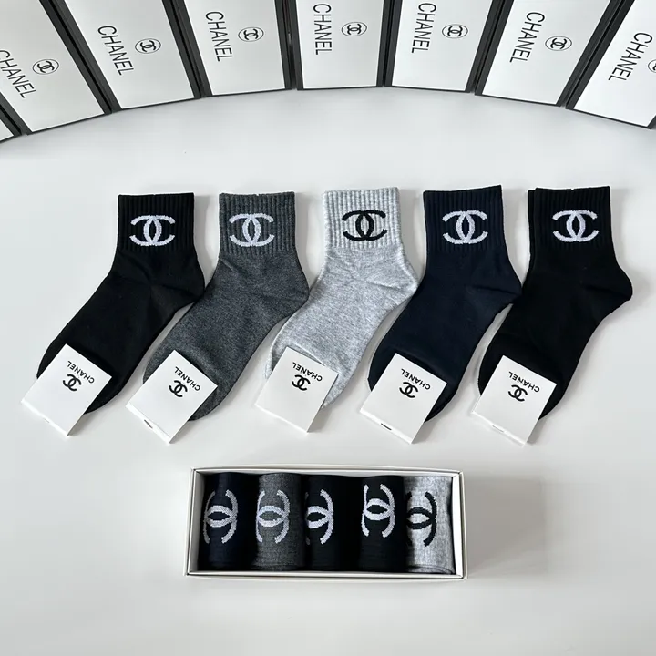 スーパーコピー シャネル 靴下