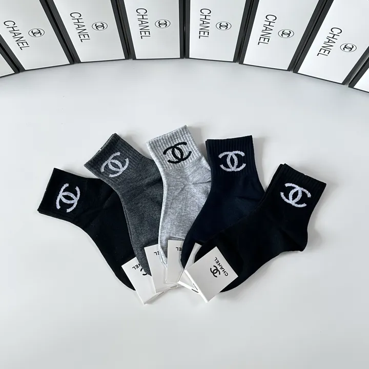 スーパーコピー シャネル 靴下