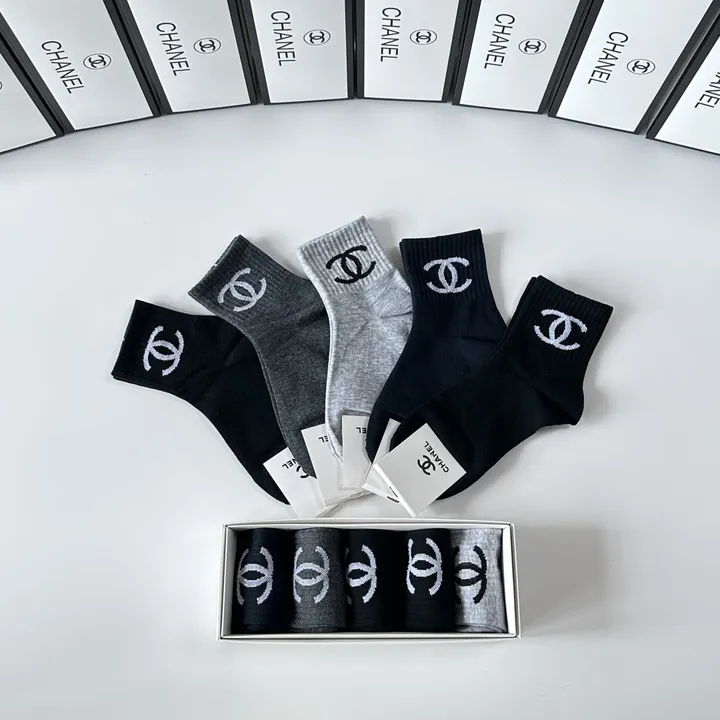 スーパーコピー シャネル 靴下