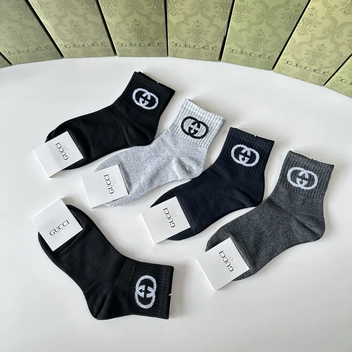 スーパーコピー グッチ 靴下