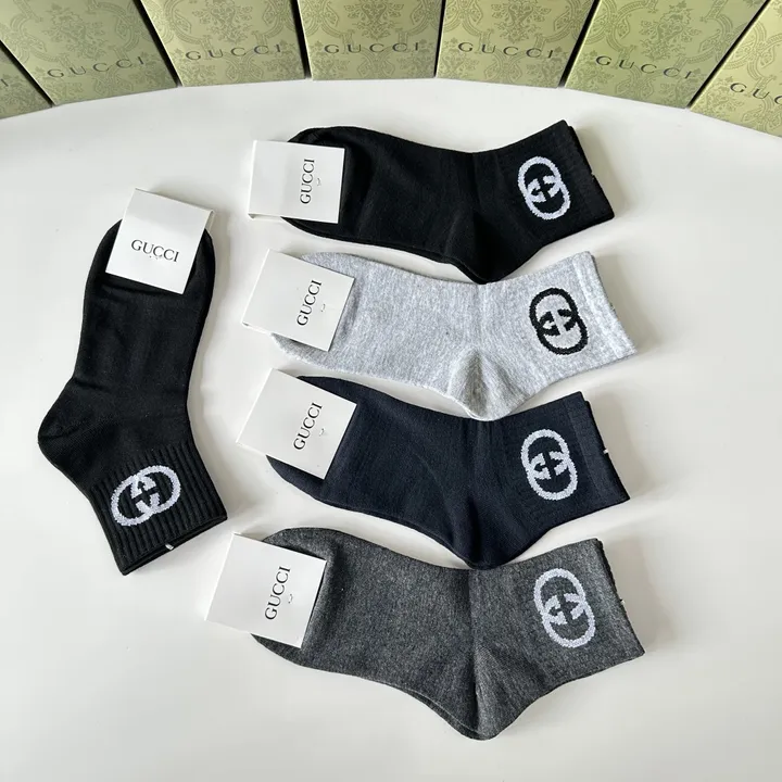 スーパーコピー グッチ 靴下