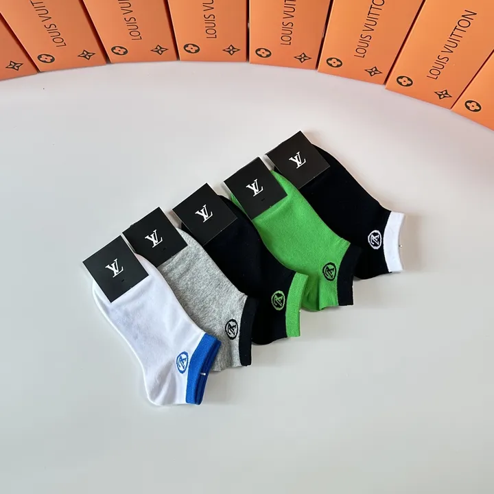 スーパーコピー ルイヴィトン 靴下