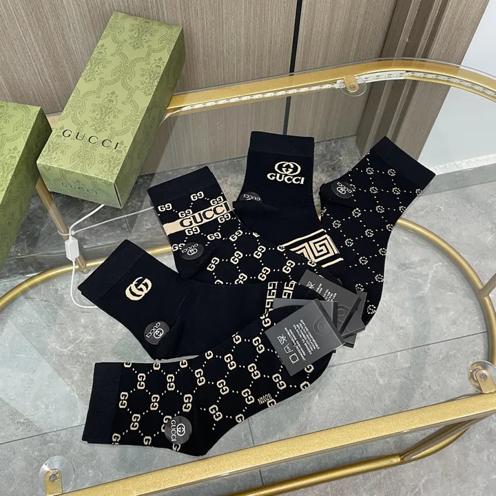 スーパーコピー グッチ 靴下