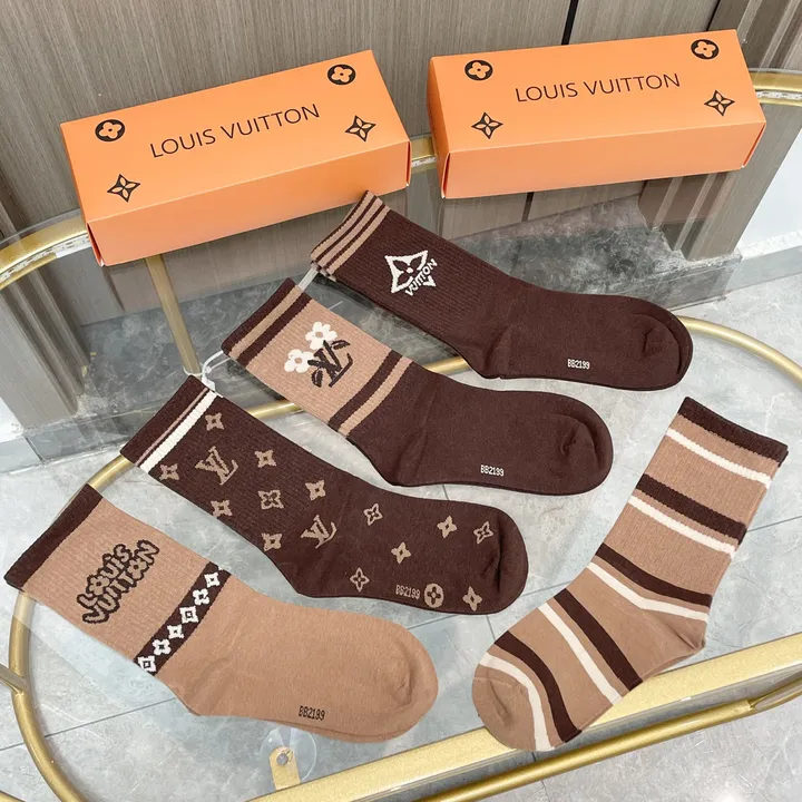 スーパーコピー ルイヴィトン 靴下