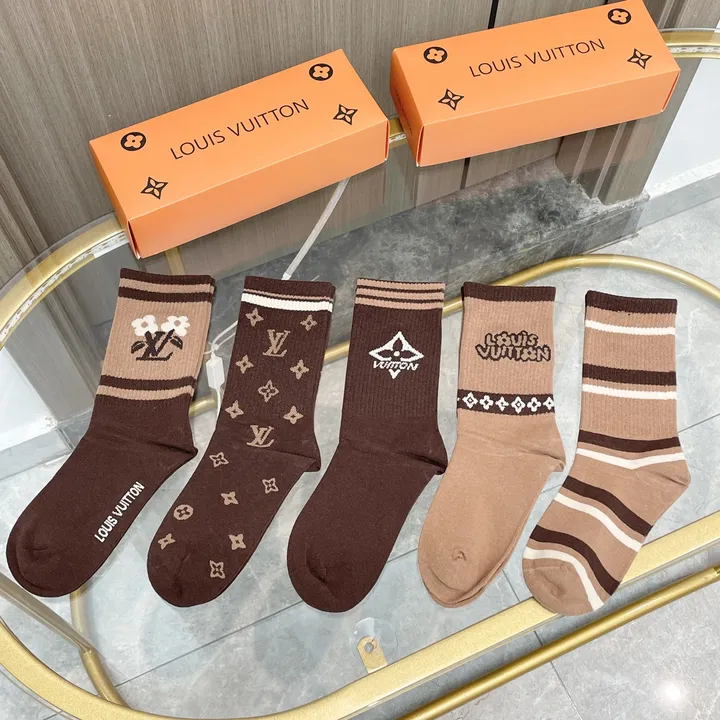 スーパーコピー ルイヴィトン 靴下