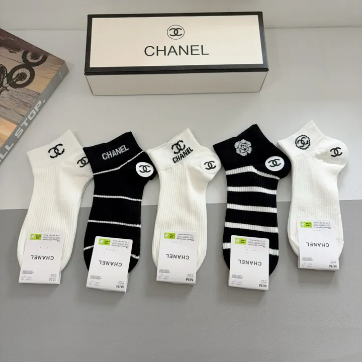 スーパーコピー シャネル 靴下