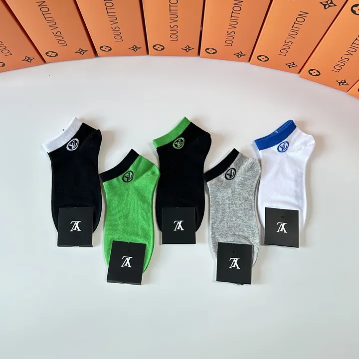 スーパーコピー ルイヴィトン 靴下