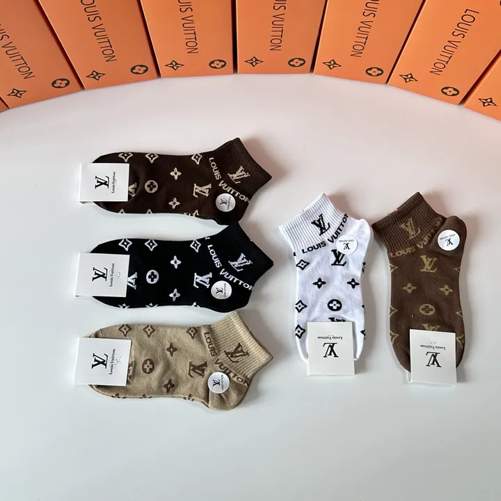 スーパーコピー ルイヴィトン 靴下