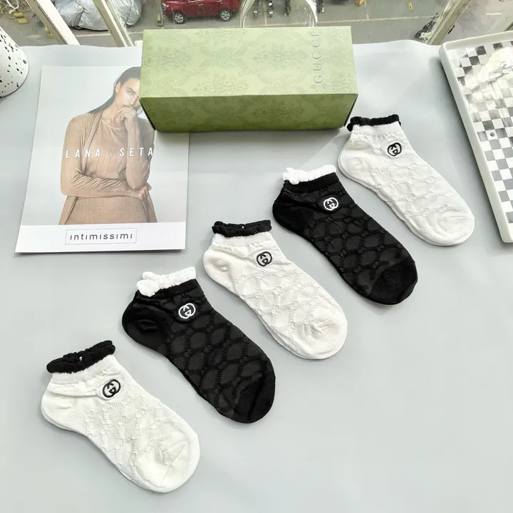 スーパーコピー グッチ 靴下