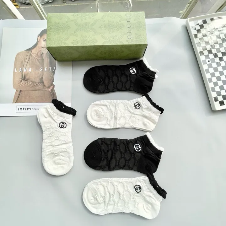 スーパーコピー グッチ 靴下