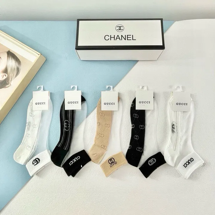 スーパーコピー グッチ 靴下