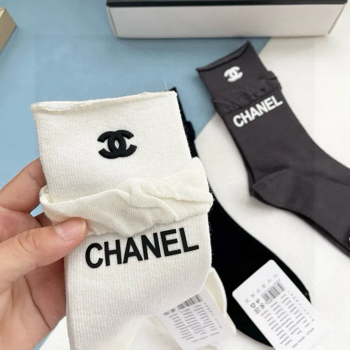 スーパーコピー シャネル 靴下