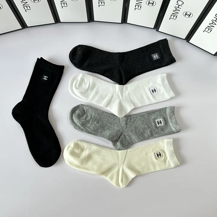 スーパーコピー シャネル 靴下