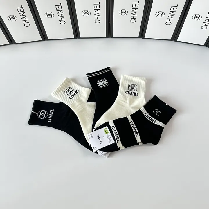 スーパーコピー シャネル 靴下