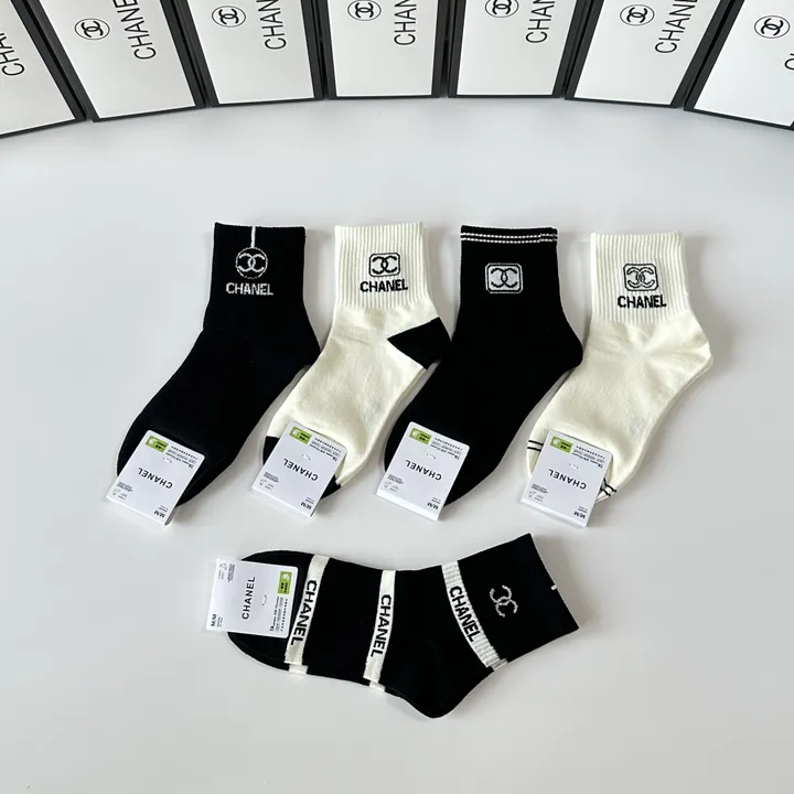 スーパーコピー シャネル 靴下
