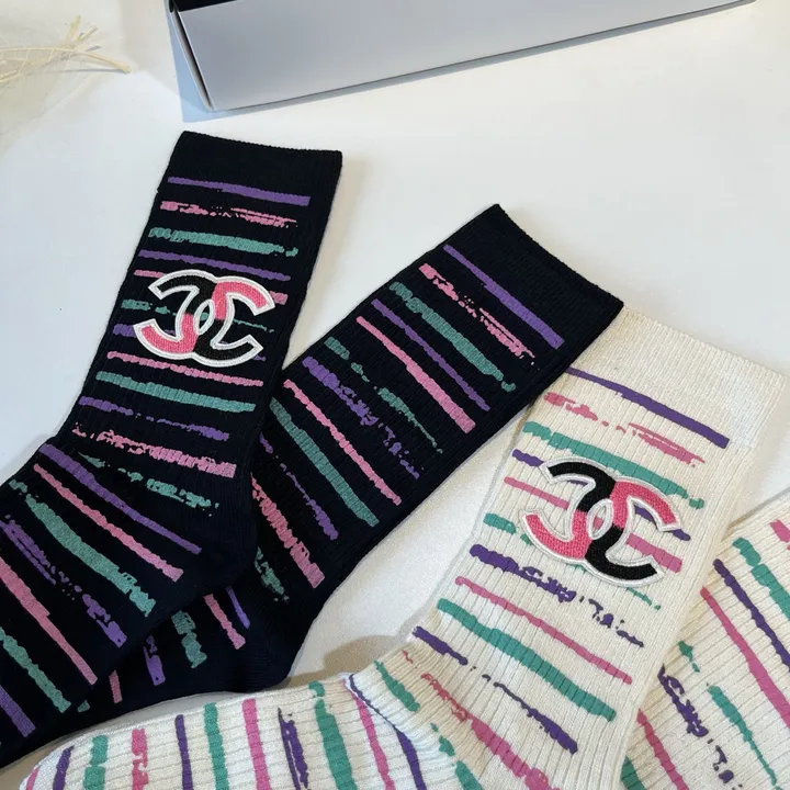 スーパーコピー シャネル 靴下