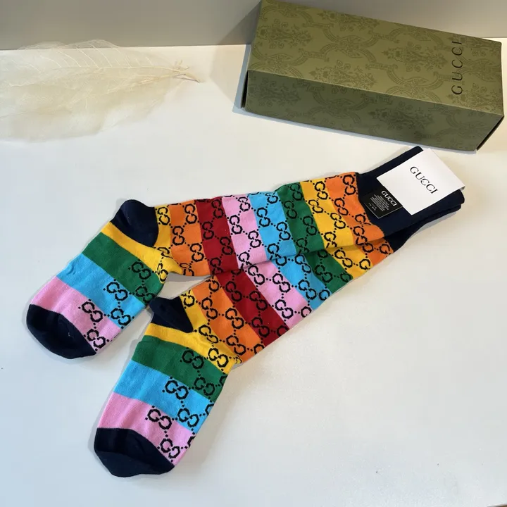 スーパーコピー グッチ 靴下