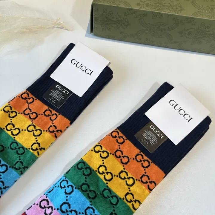 スーパーコピー グッチ 靴下