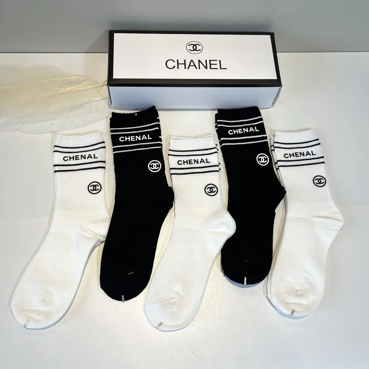 スーパーコピー シャネル 靴下