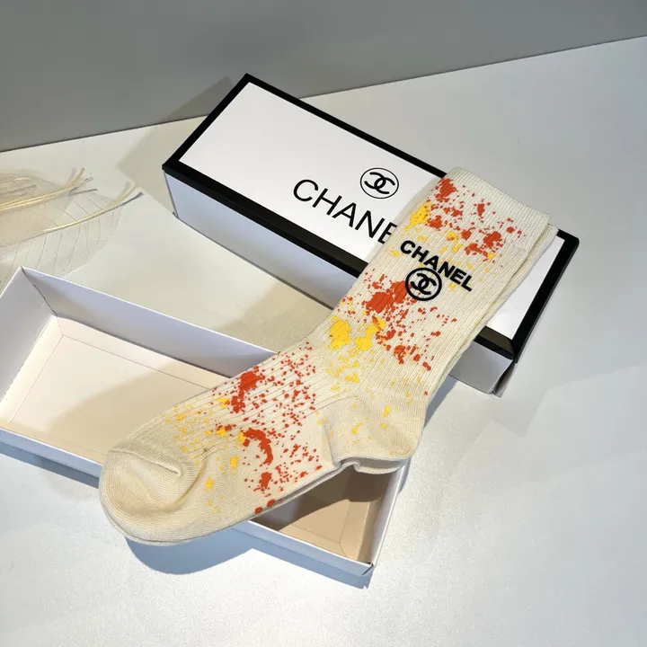 スーパーコピー シャネル 靴下