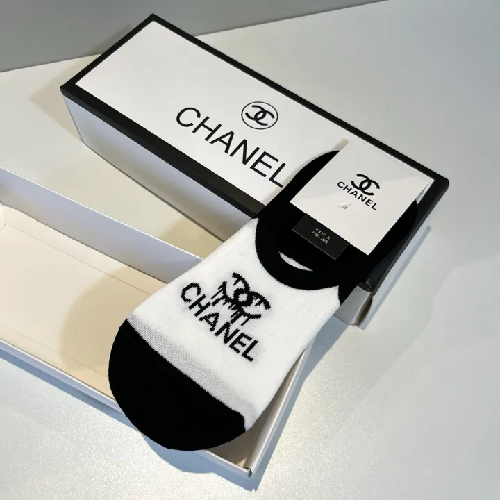 スーパーコピー シャネル 靴下
