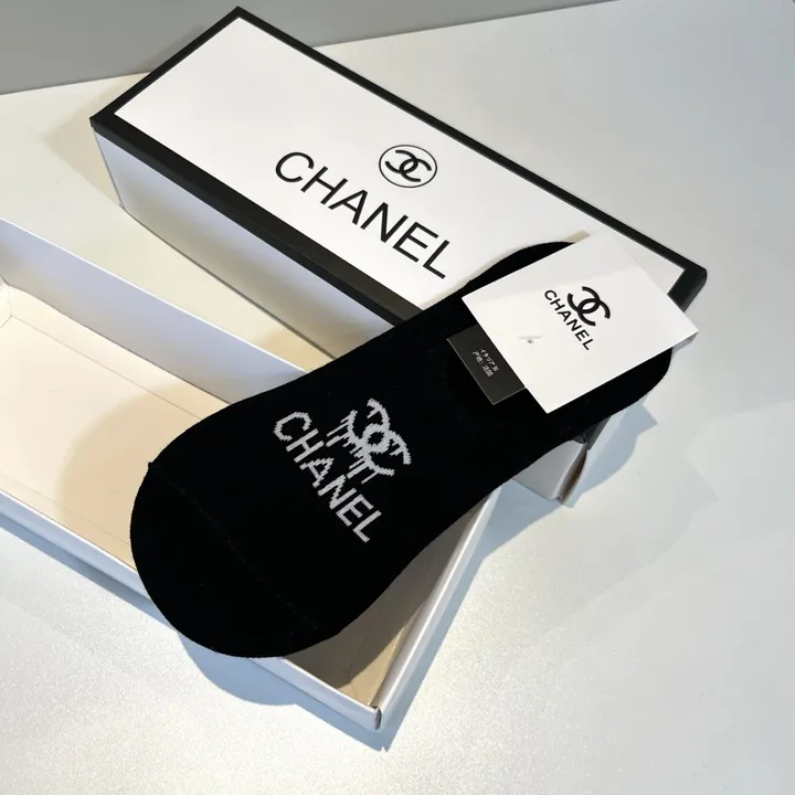 スーパーコピー シャネル 靴下