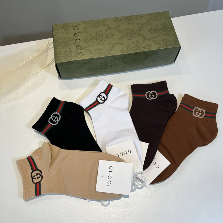 スーパーコピー グッチ 靴下