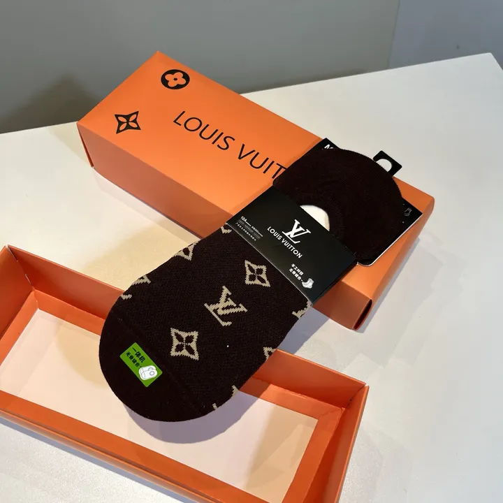 スーパーコピー ルイヴィトン 靴下