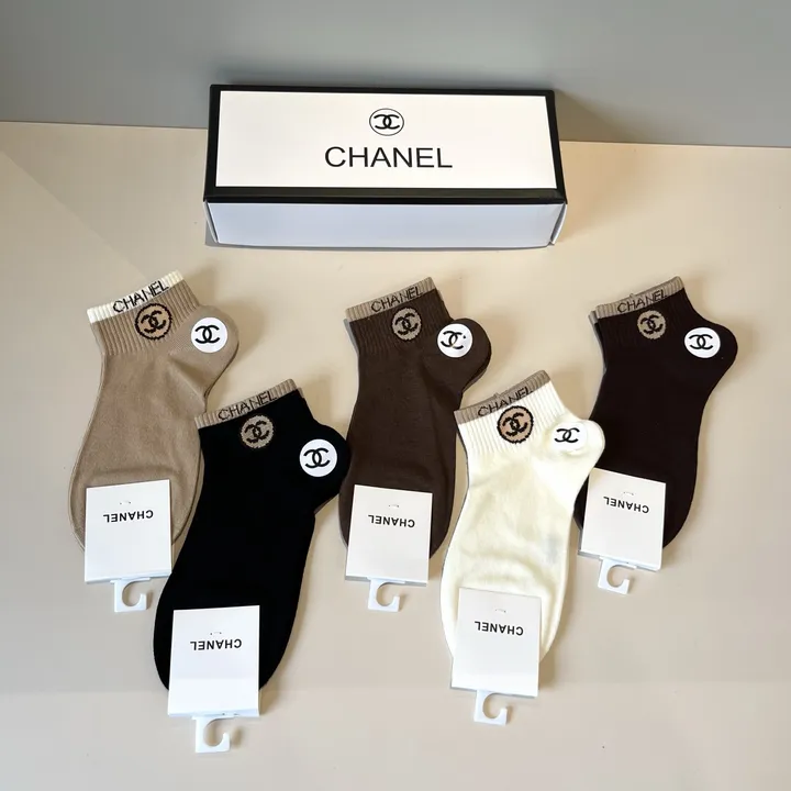 スーパーコピー シャネル 靴下
