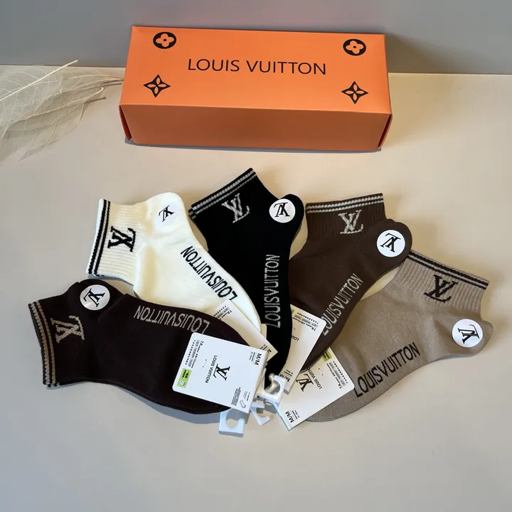 スーパーコピー ルイヴィトン 靴下