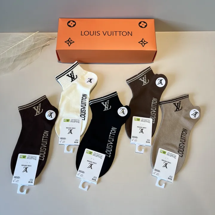 スーパーコピー ルイヴィトン 靴下