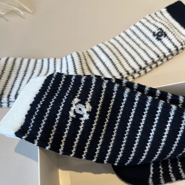 スーパーコピー シャネル 靴下