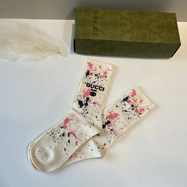 スーパーコピー グッチ 靴下