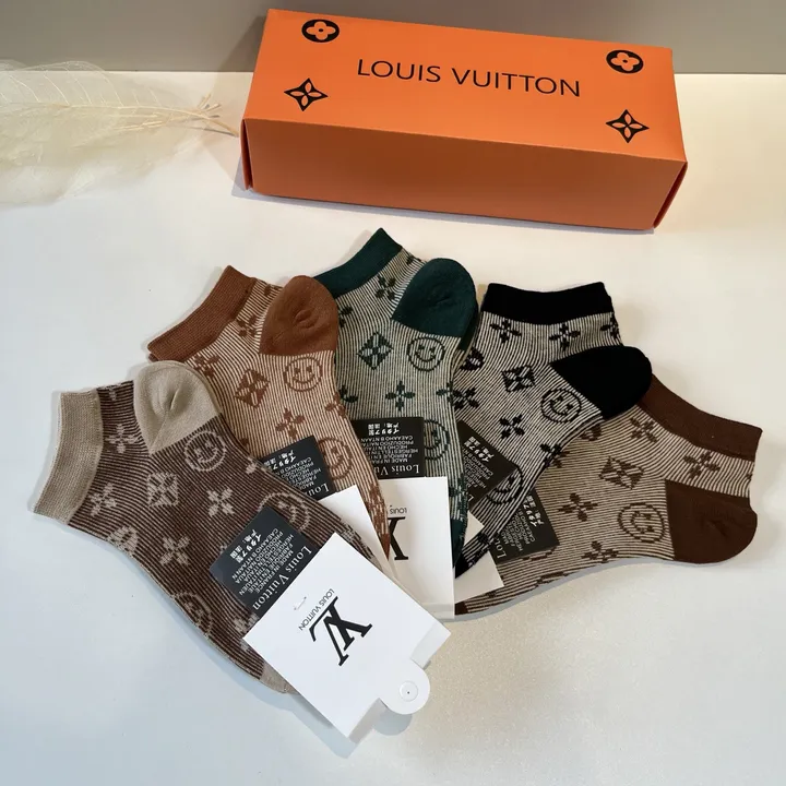スーパーコピー ルイヴィトン 靴下