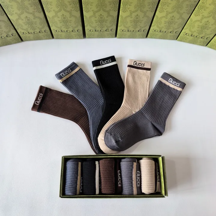 スーパーコピー グッチ 靴下